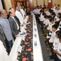 Condolence meeting for japan by superstar | Picture 31624